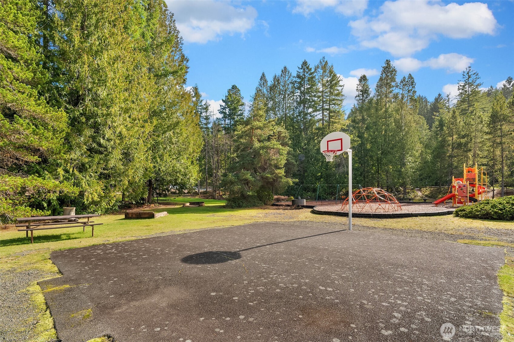 200 N Glenwood Road , Hoodsport, WA 98548