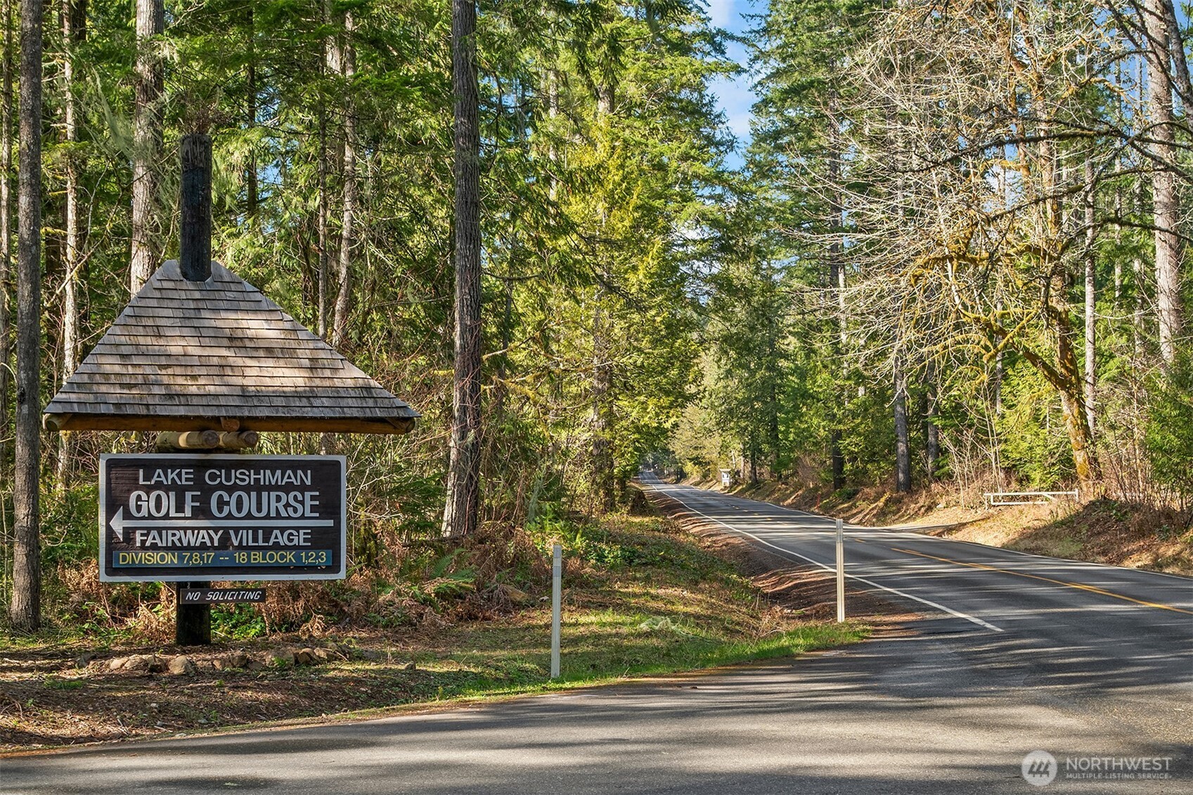 200 N Glenwood Road , Hoodsport, WA 98548