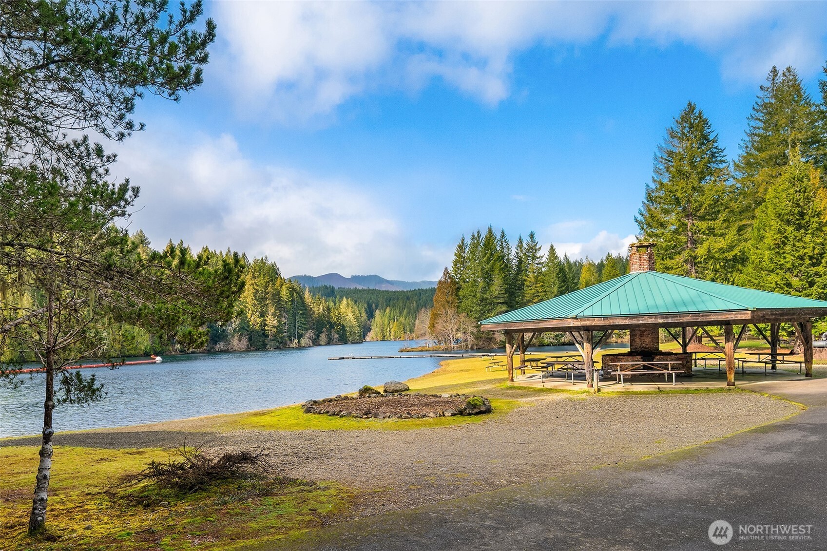 200 N Glenwood Road , Hoodsport, WA 98548