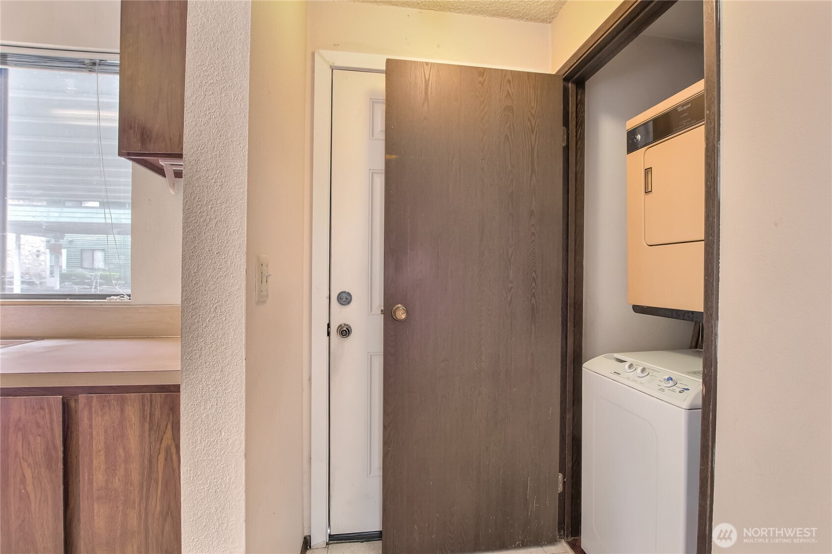 1040 S 320th Street #10D, Federal Way, WA 98003