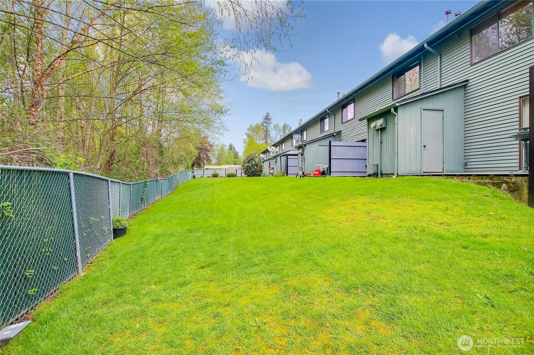 1040 S 320th Street #10D, Federal Way, WA 98003