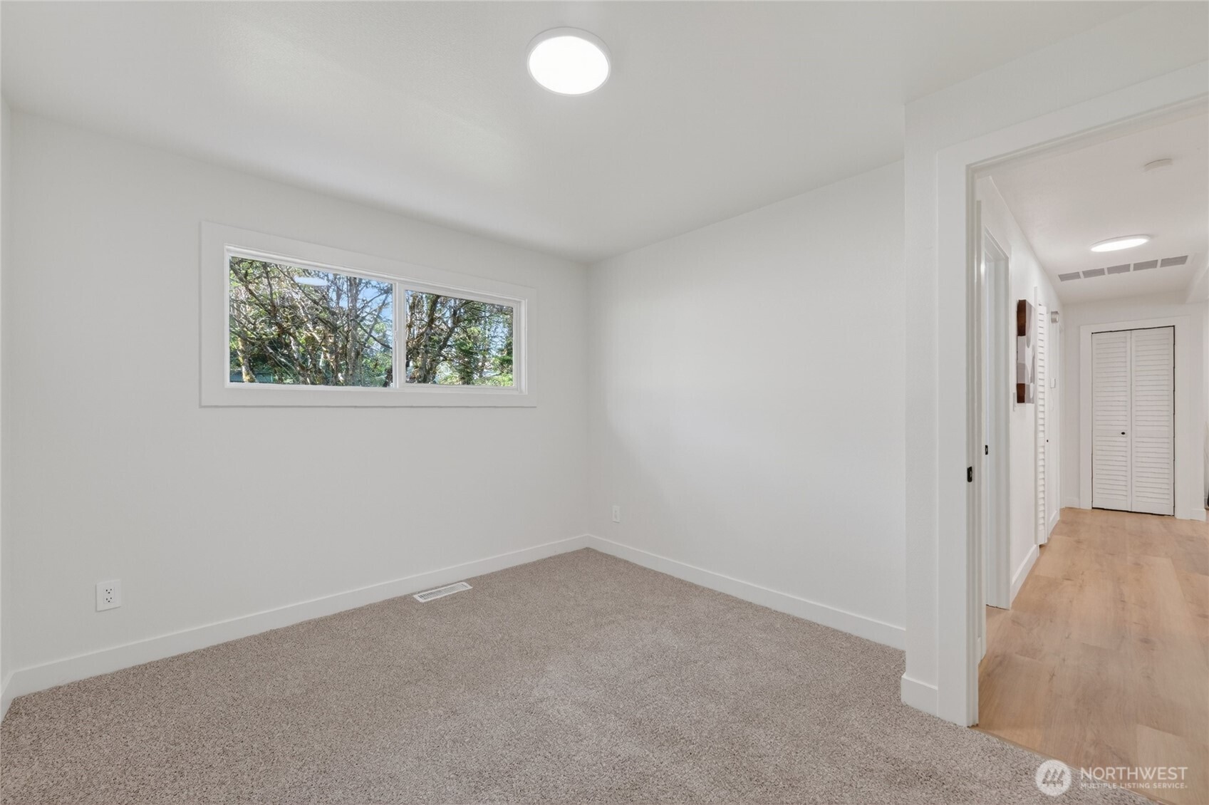 3002 Lakeway Drive , Bellingham, WA 98229