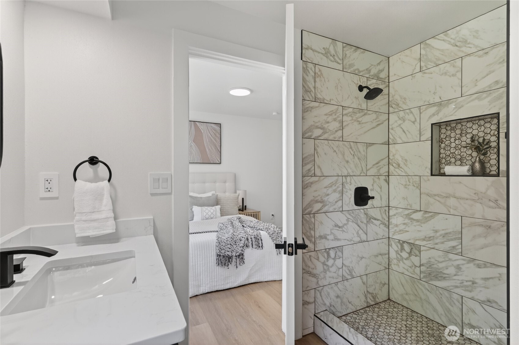 3002 Lakeway Drive , Bellingham, WA 98229