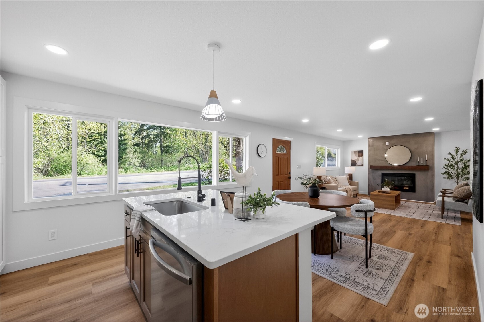 3002 Lakeway Drive , Bellingham, WA 98229