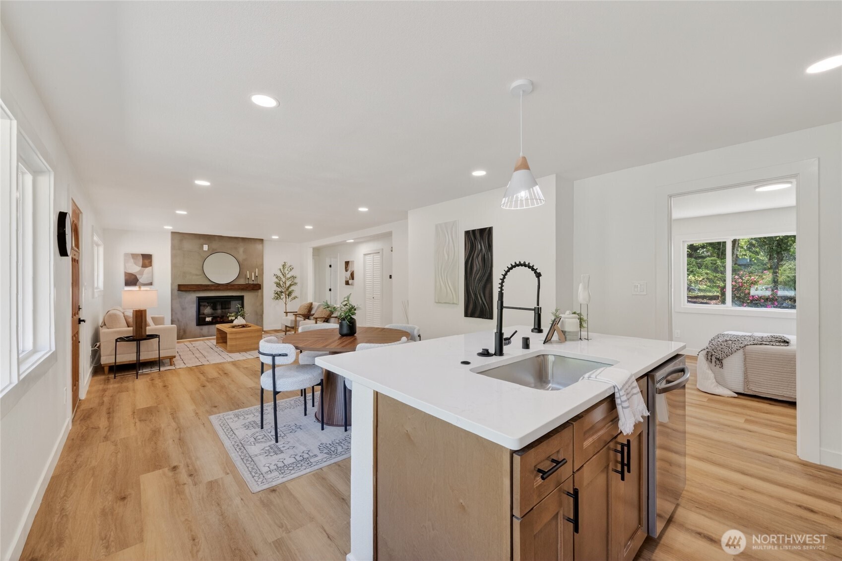 3002 Lakeway Drive , Bellingham, WA 98229