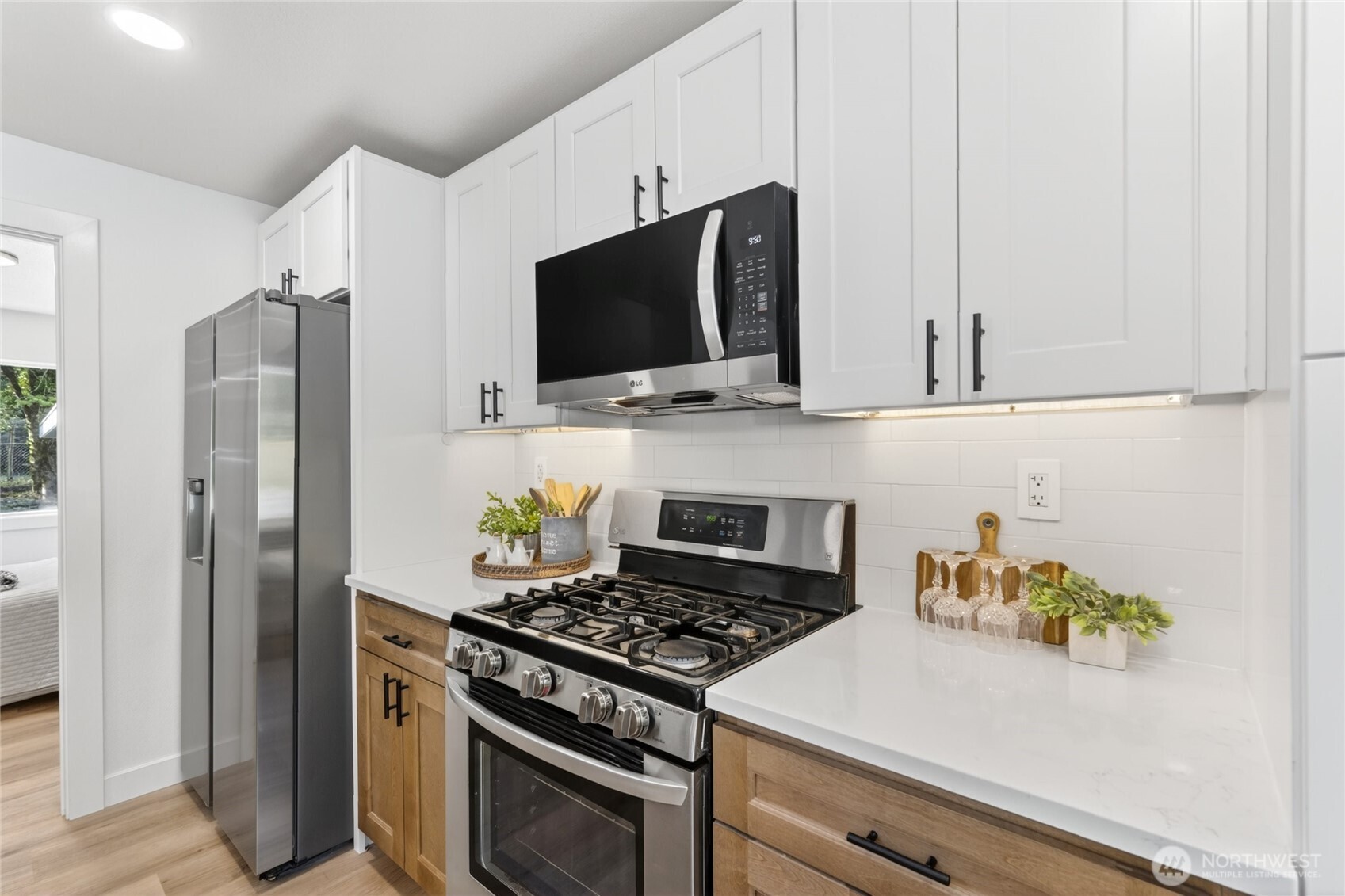 3002 Lakeway Drive , Bellingham, WA 98229