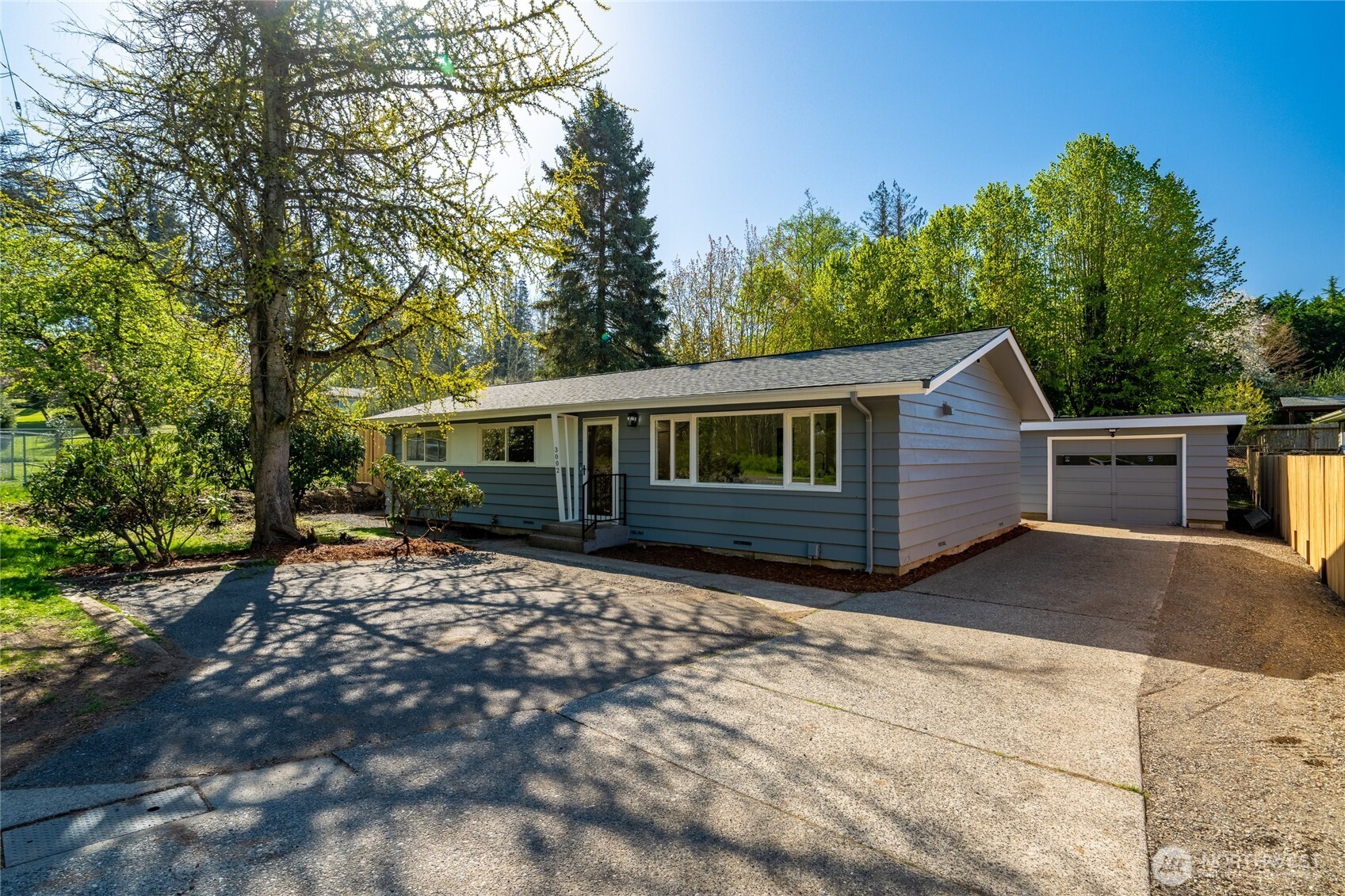3002 Lakeway Drive , Bellingham, WA 98229