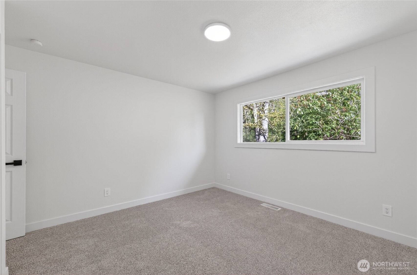 3002 Lakeway Drive , Bellingham, WA 98229
