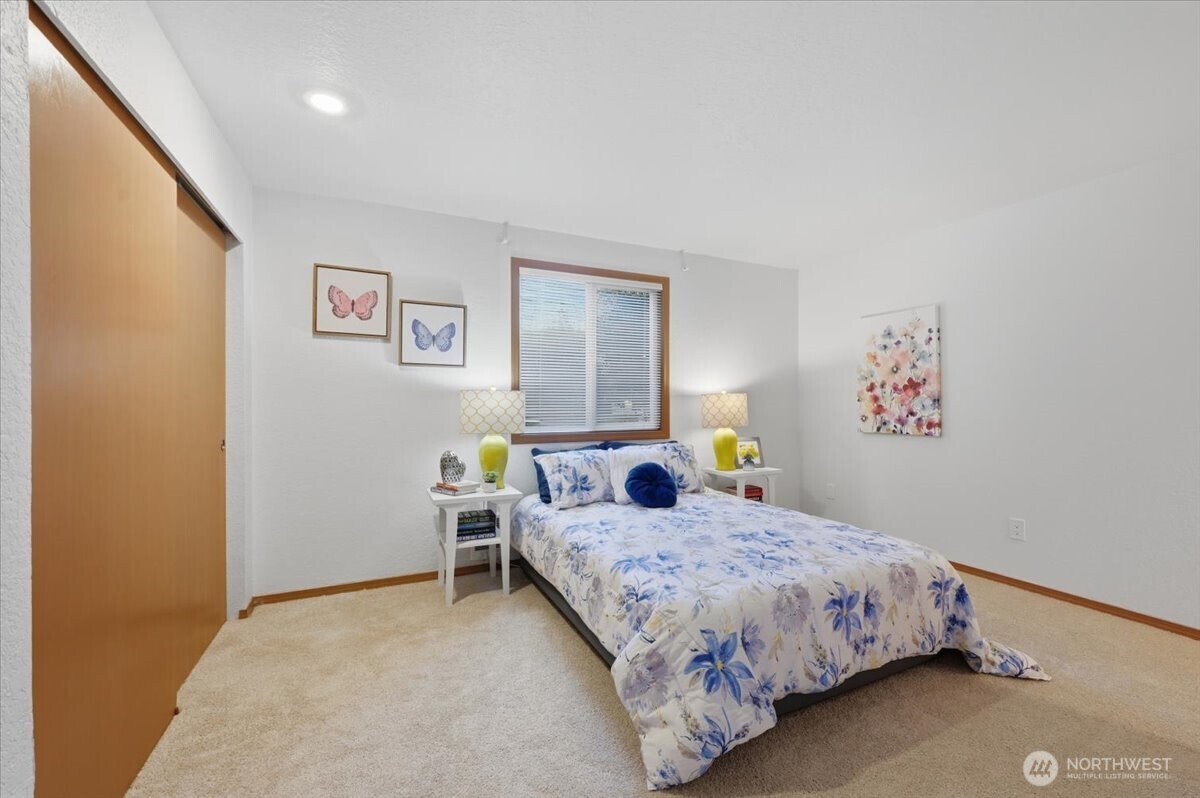 15416 40th Avenue W #B-22, Lynnwood, WA 98087