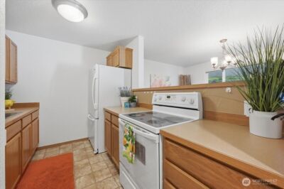 15416 40th Avenue W #B-22, Lynnwood, WA 98087 - Photo 9