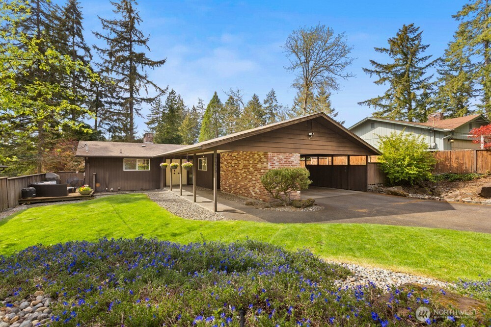 7506 66th Avenue W, Lakewood, WA 98499-8161
