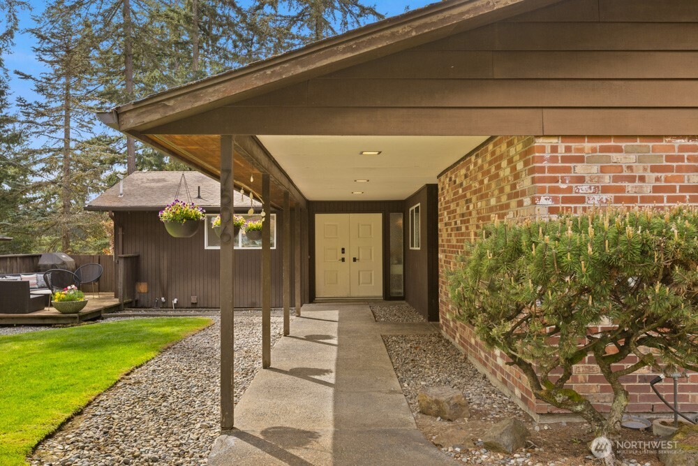7506 66th Avenue W, Lakewood, WA 98499-8161