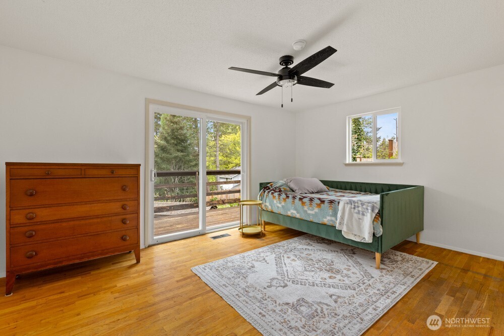 7506 66th Avenue W, Lakewood, WA 98499-8161