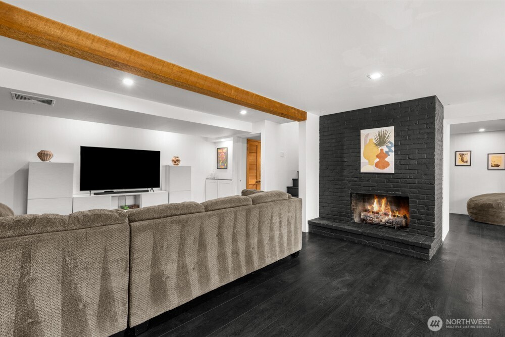 7506 66th Avenue W, Lakewood, WA 98499-8161