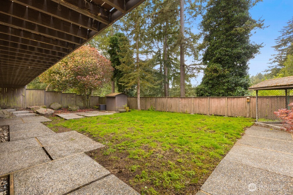 7506 66th Avenue W, Lakewood, WA 98499-8161