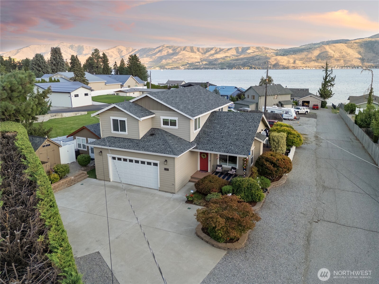 11 Lizzie Lane , Manson, WA 98831