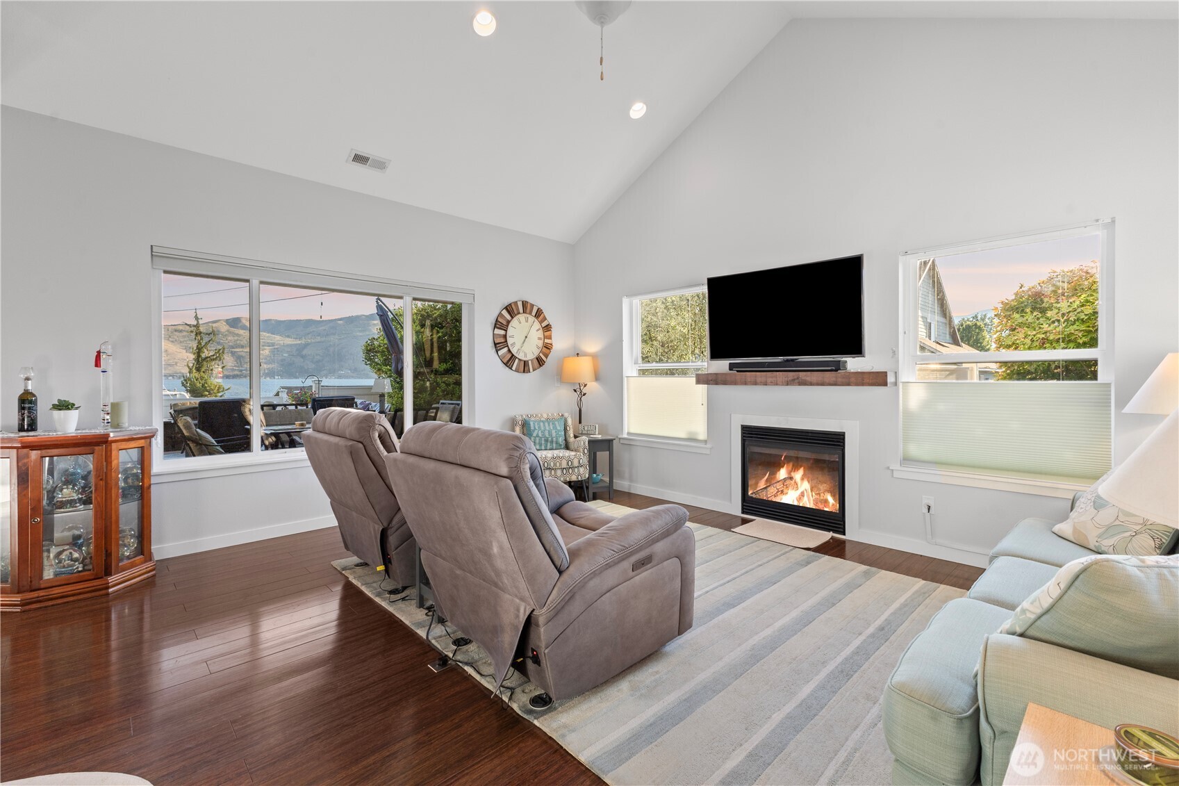 11 Lizzie Lane , Manson, WA 98831