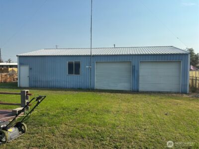9008 Bong Loop #B, Moses Lake, WA 98837 - Photo 11