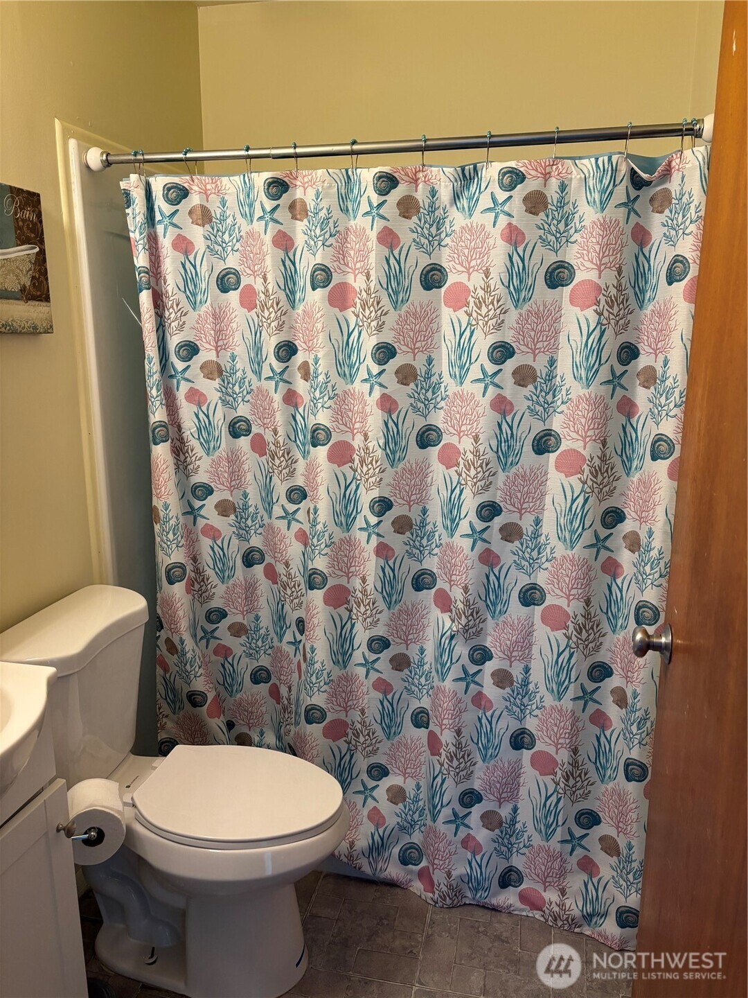 9008 Bong Loop #B, Moses Lake, WA 98837