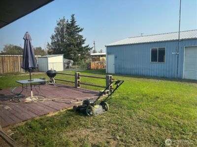 9008 Bong Loop #B, Moses Lake, WA 98837 - Photo 10