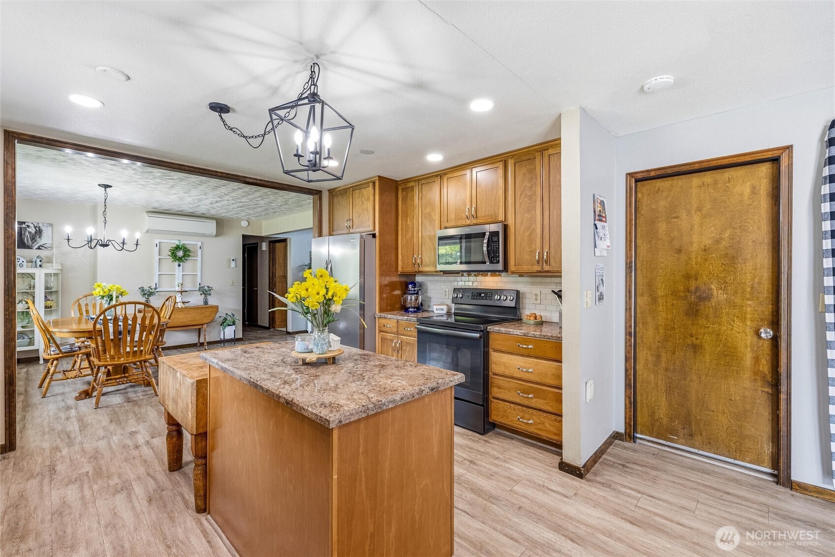 27930 Hoehn Road , Sedro Woolley, WA 98284