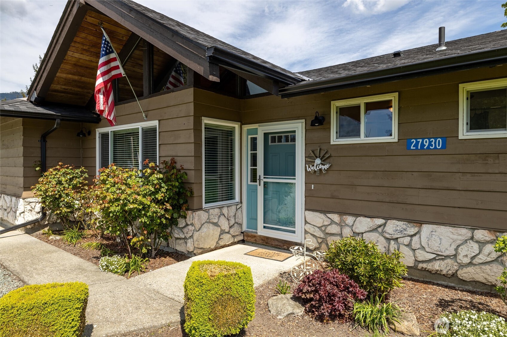 27930 Hoehn Road , Sedro Woolley, WA 98284