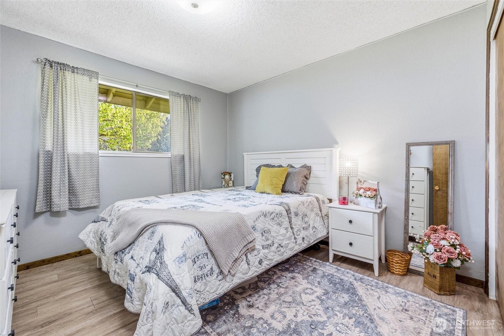 27930 Hoehn Road , Sedro Woolley, WA 98284