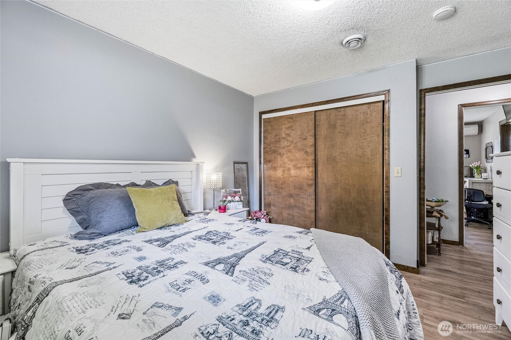 27930 Hoehn Road , Sedro Woolley, WA 98284