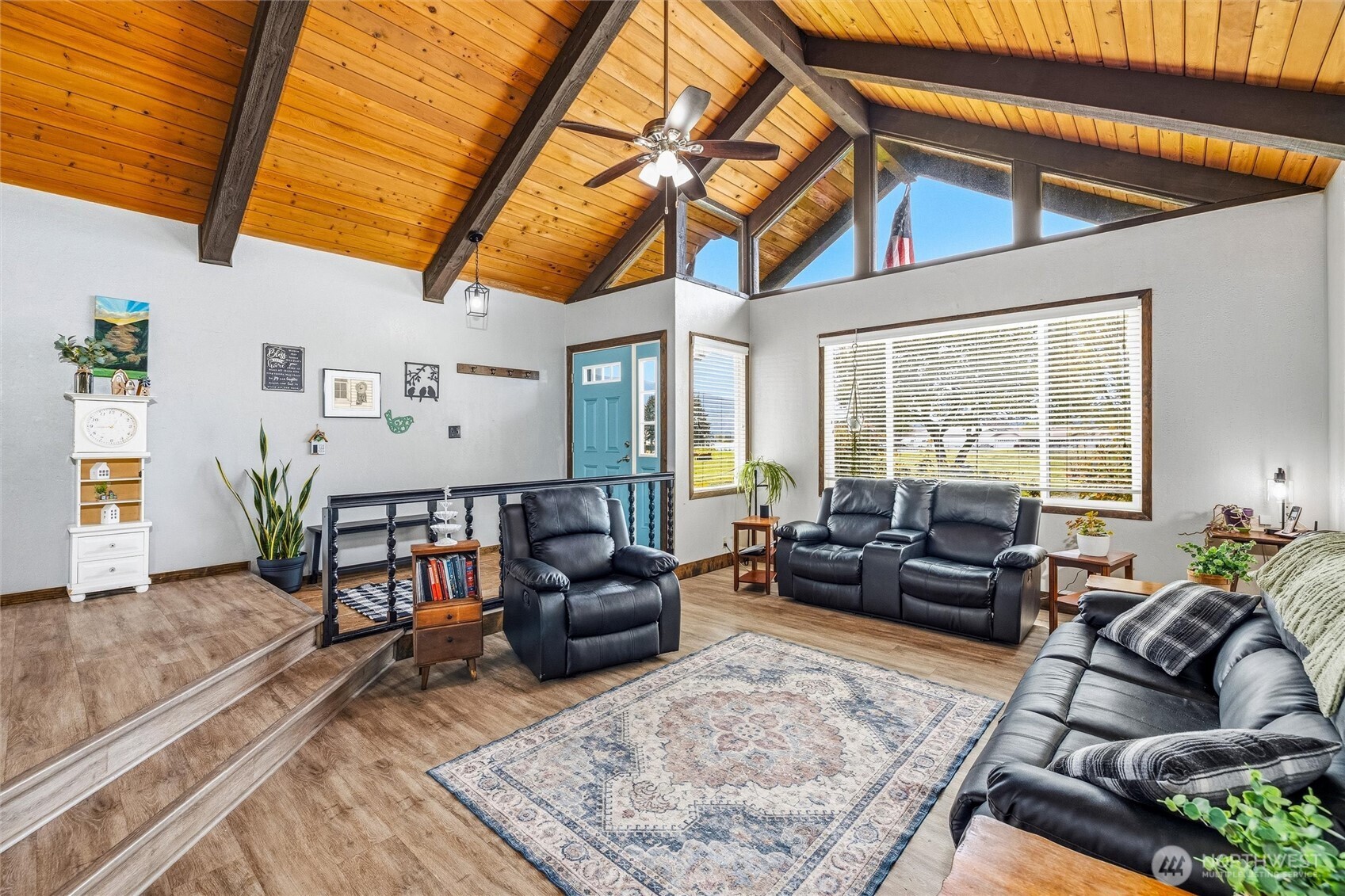 27930 Hoehn Road , Sedro Woolley, WA 98284