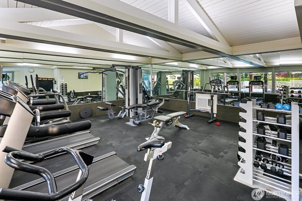 701 122nd Avenue NE #207, Bellevue, WA 98005