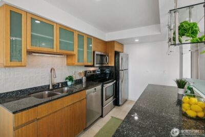 701 122nd Avenue NE #207, Bellevue, WA 98005 - Photo 9