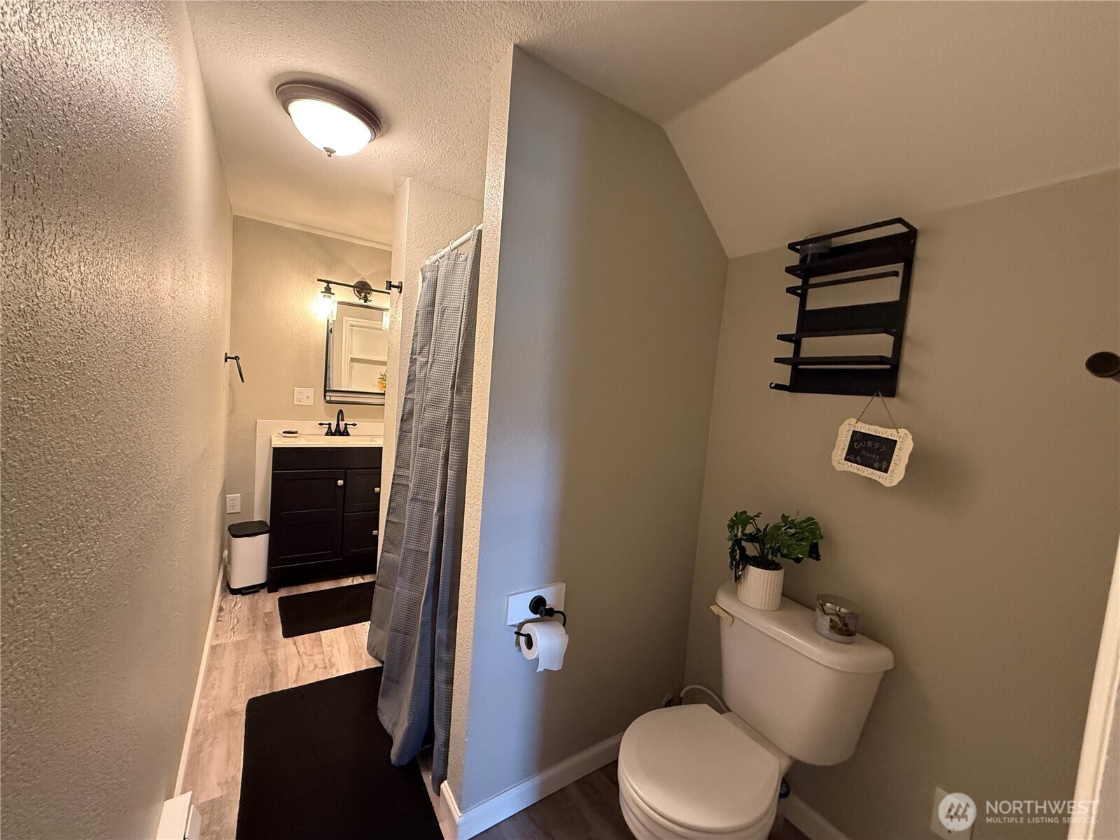 502 Fir Street , Oroville, WA 98844
