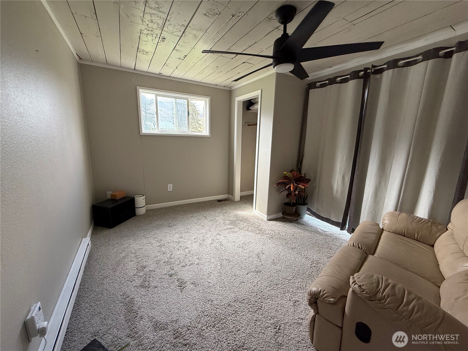 502 Fir Street , Oroville, WA 98844