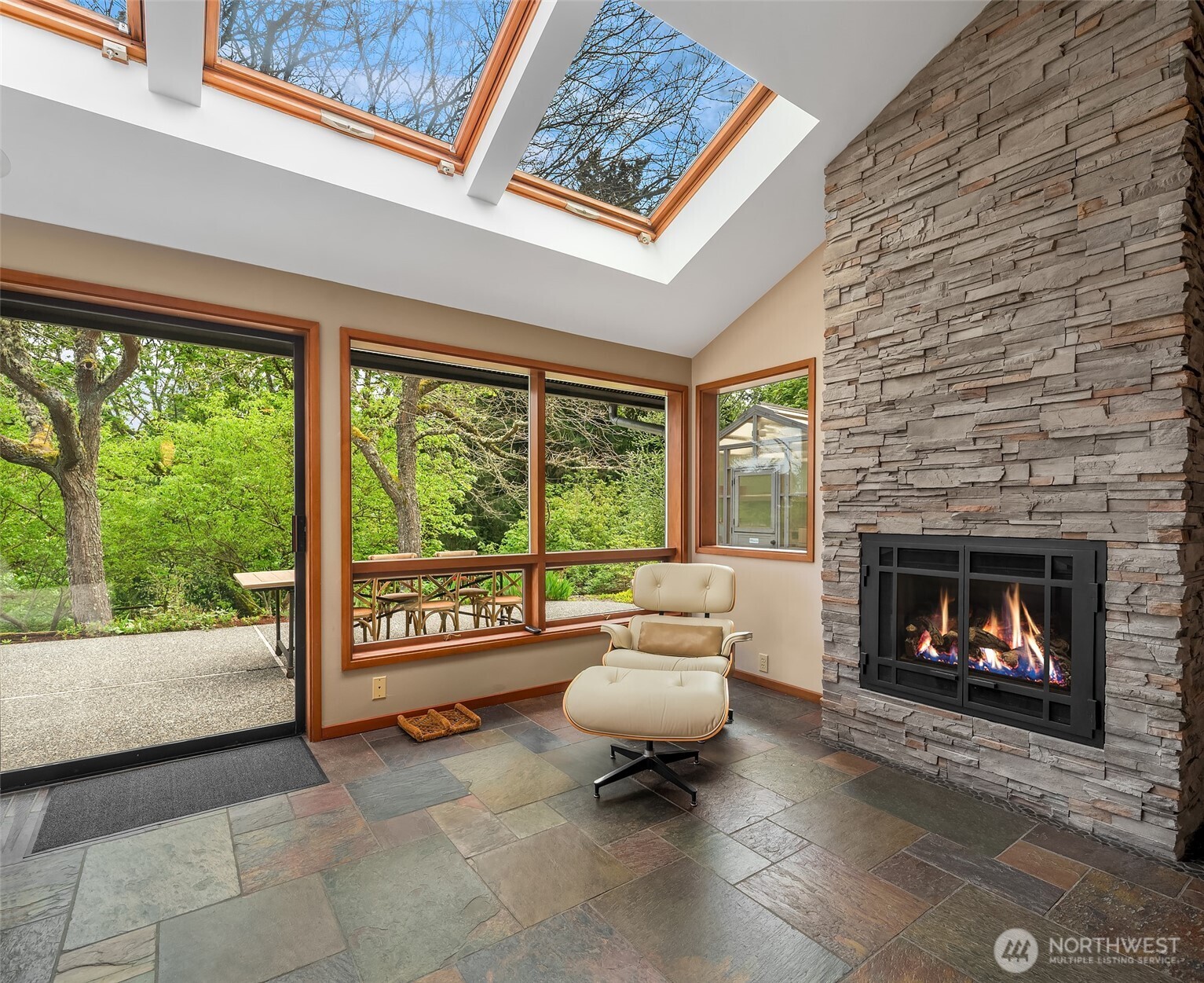 8425 SW 216th Street , Vashon, WA 98070