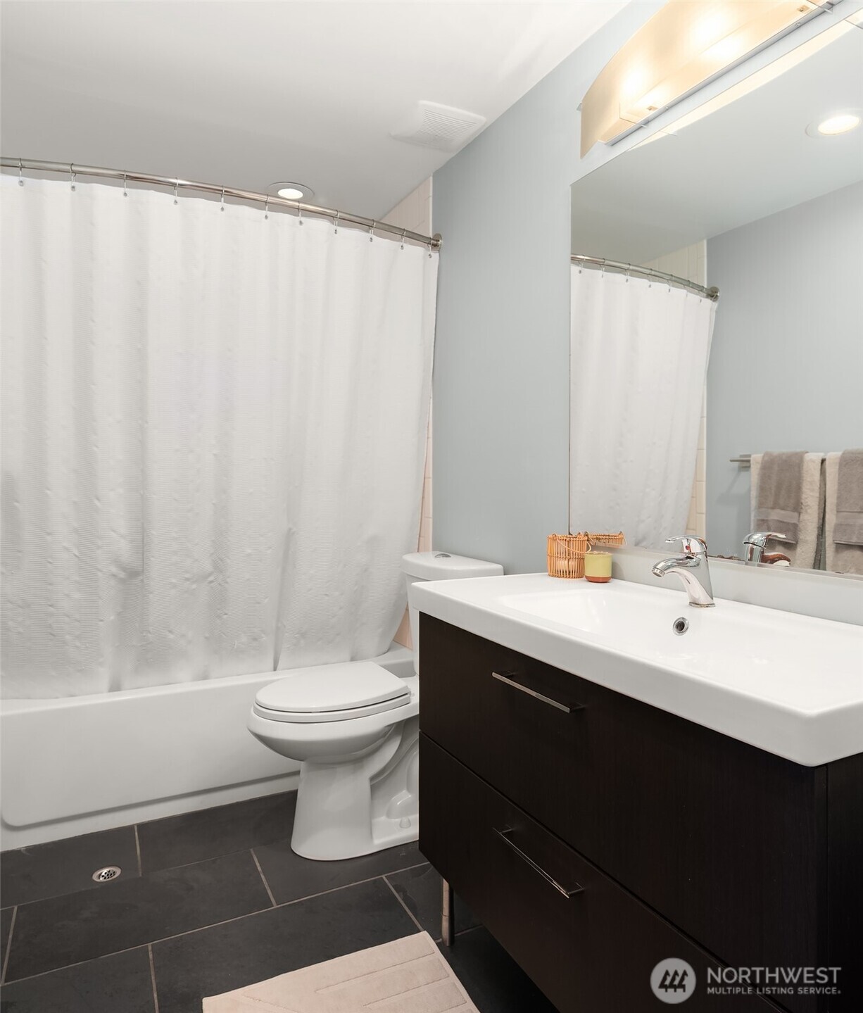 8425 SW 216th Street , Vashon, WA 98070