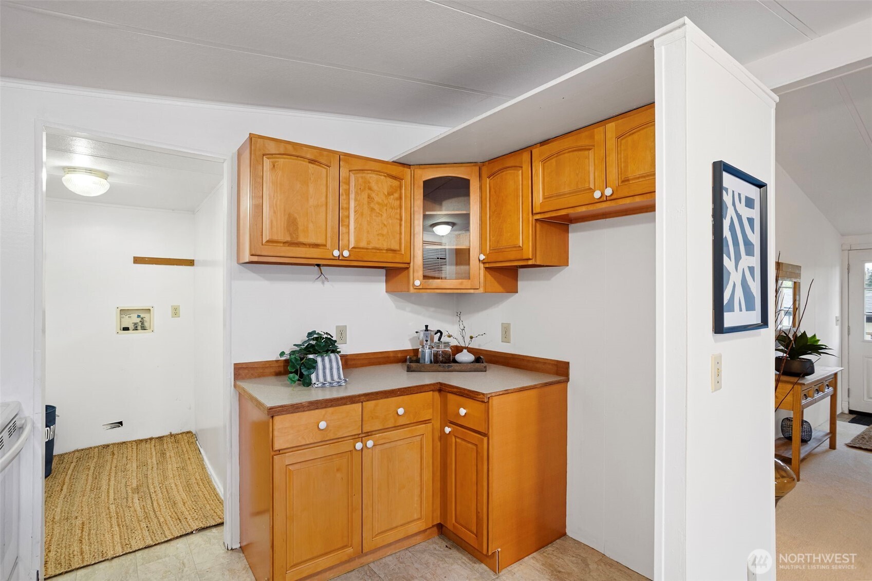 19015 16th Avenue NE, Shoreline, WA 98155