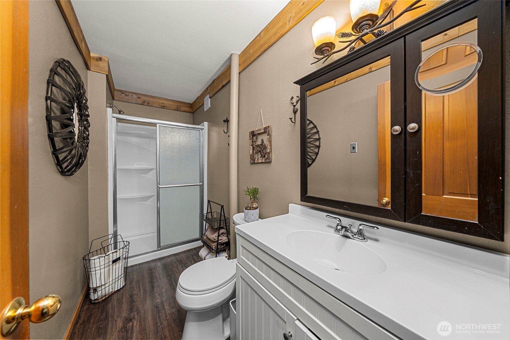 25316 Saddle Street , Leavenworth, WA 98826