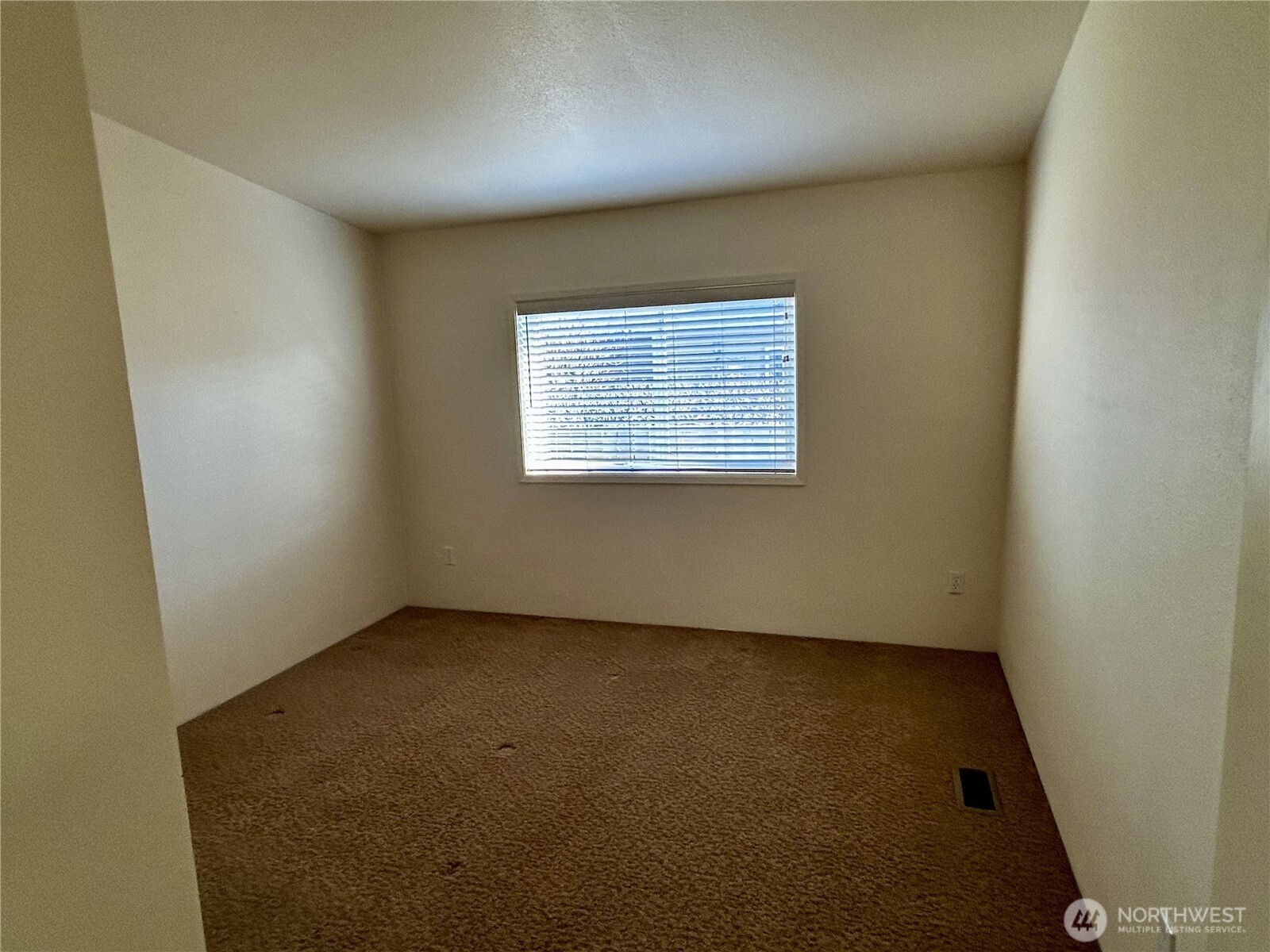 420 W Cove Lane , Sequim, WA 98382