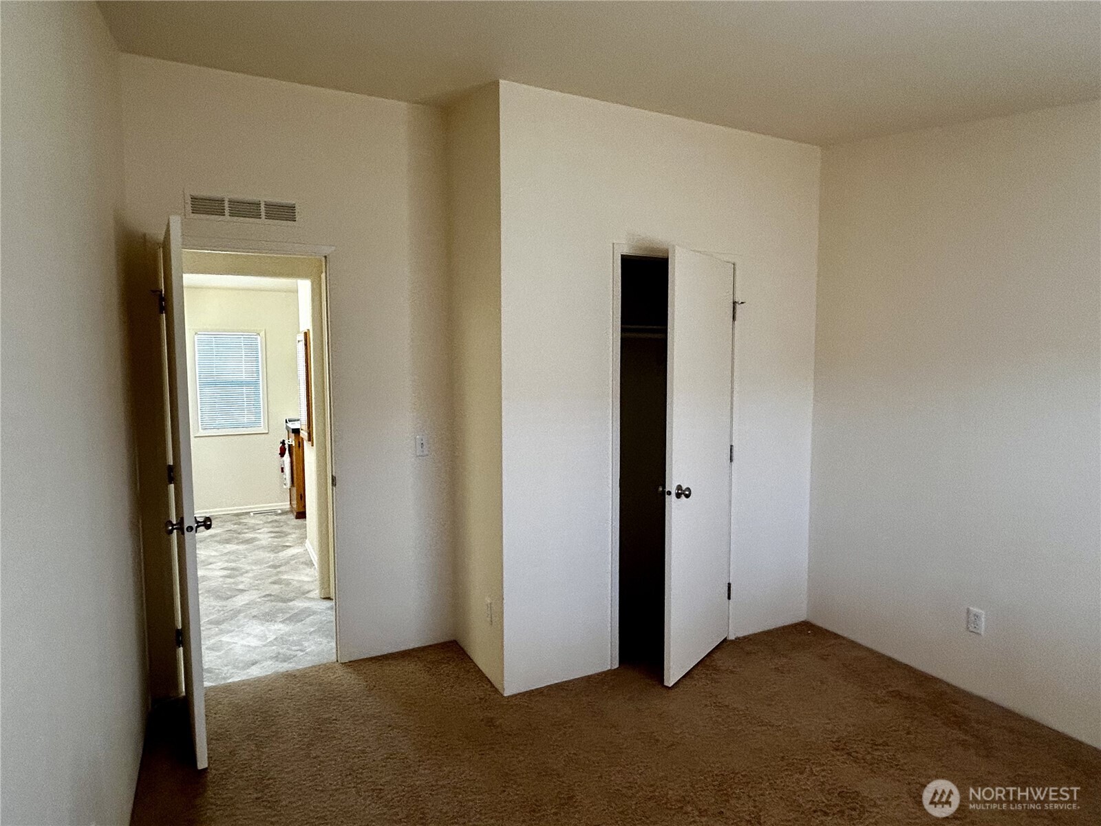 420 W Cove Lane , Sequim, WA 98382
