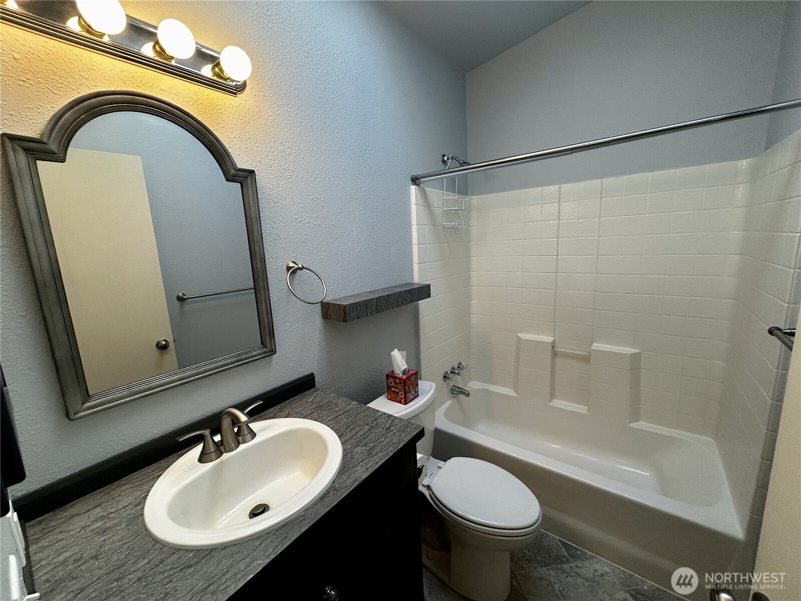 420 W Cove Lane , Sequim, WA 98382