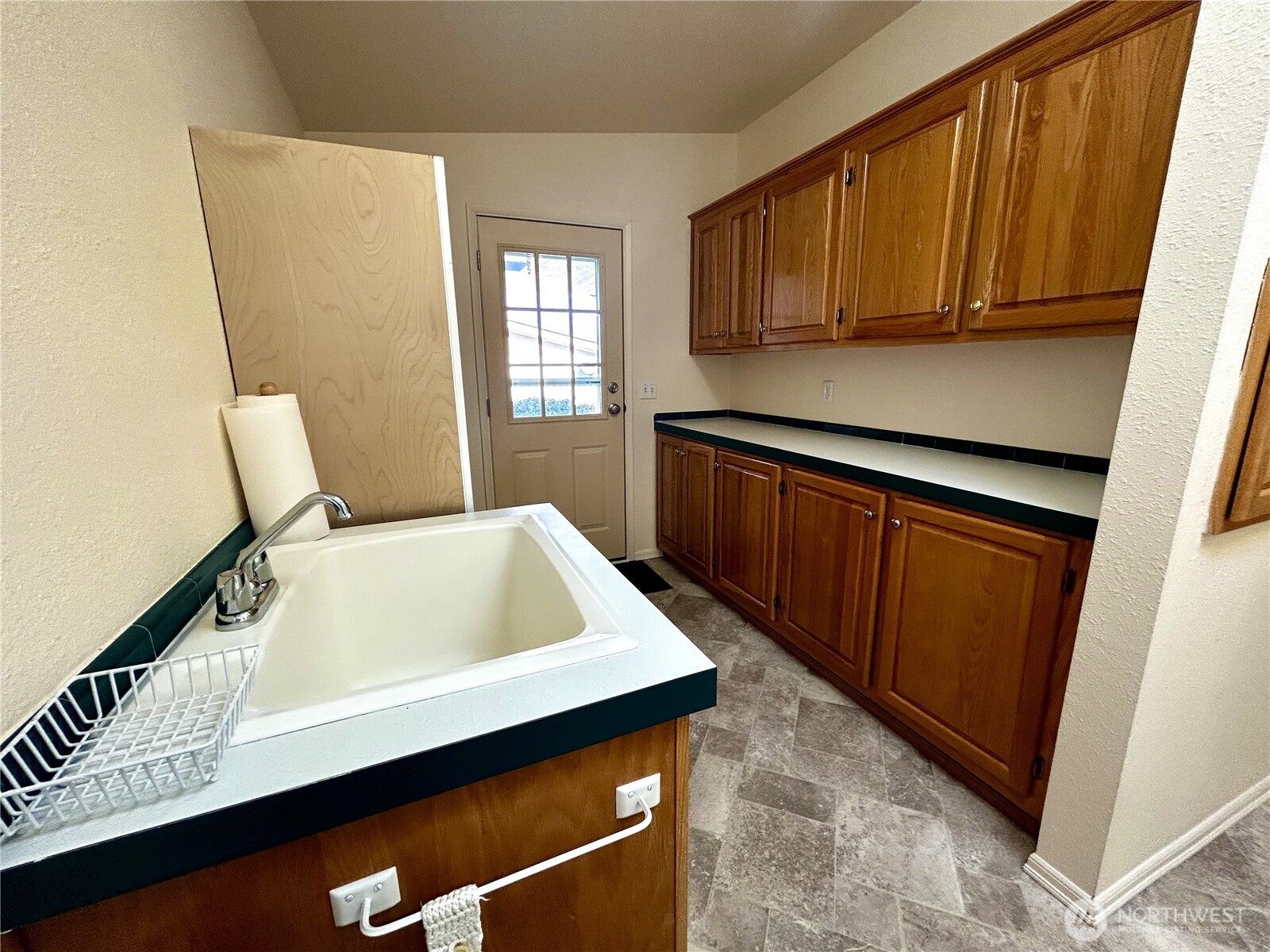 420 W Cove Lane , Sequim, WA 98382