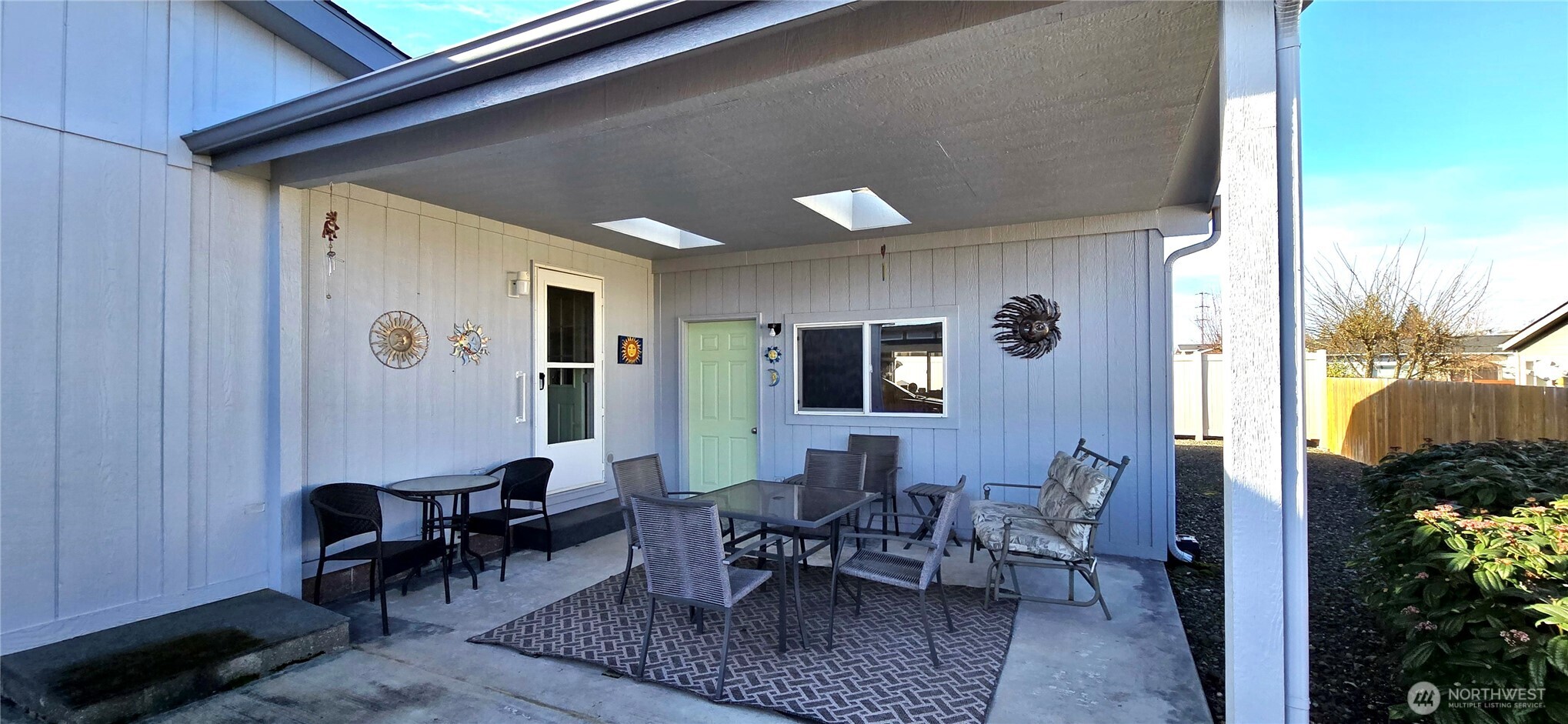 420 W Cove Lane , Sequim, WA 98382