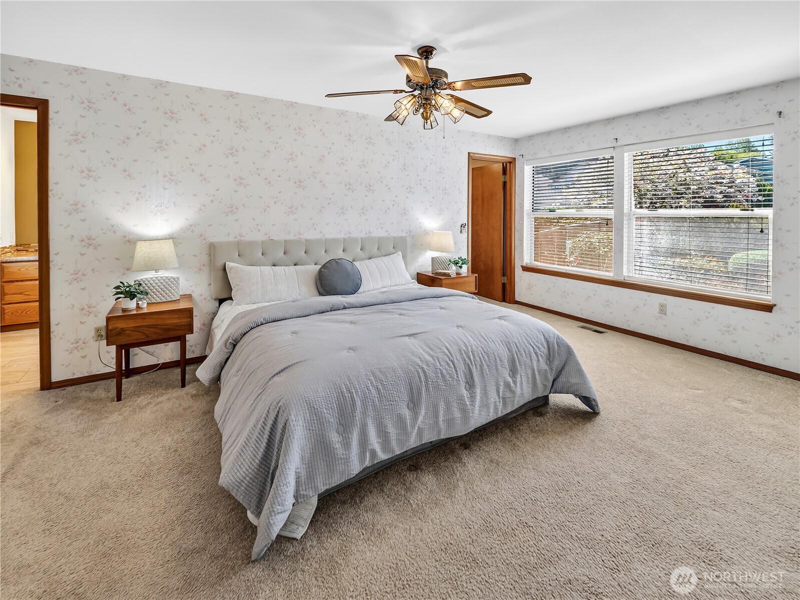 30478 227th Place SE, Black Diamond, WA 98010