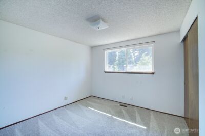 8435 198th Place SW, Edmonds, WA 98026 - Photo 19