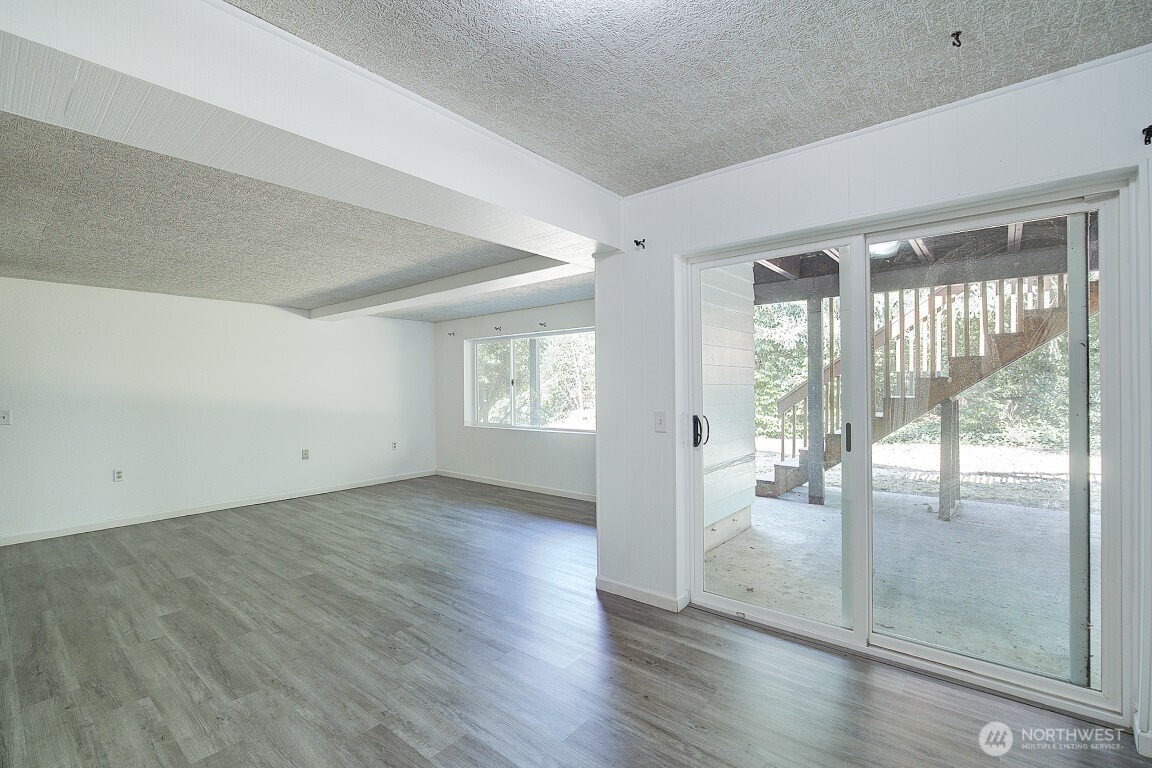 8435 198th Place SW, Edmonds, WA 98026