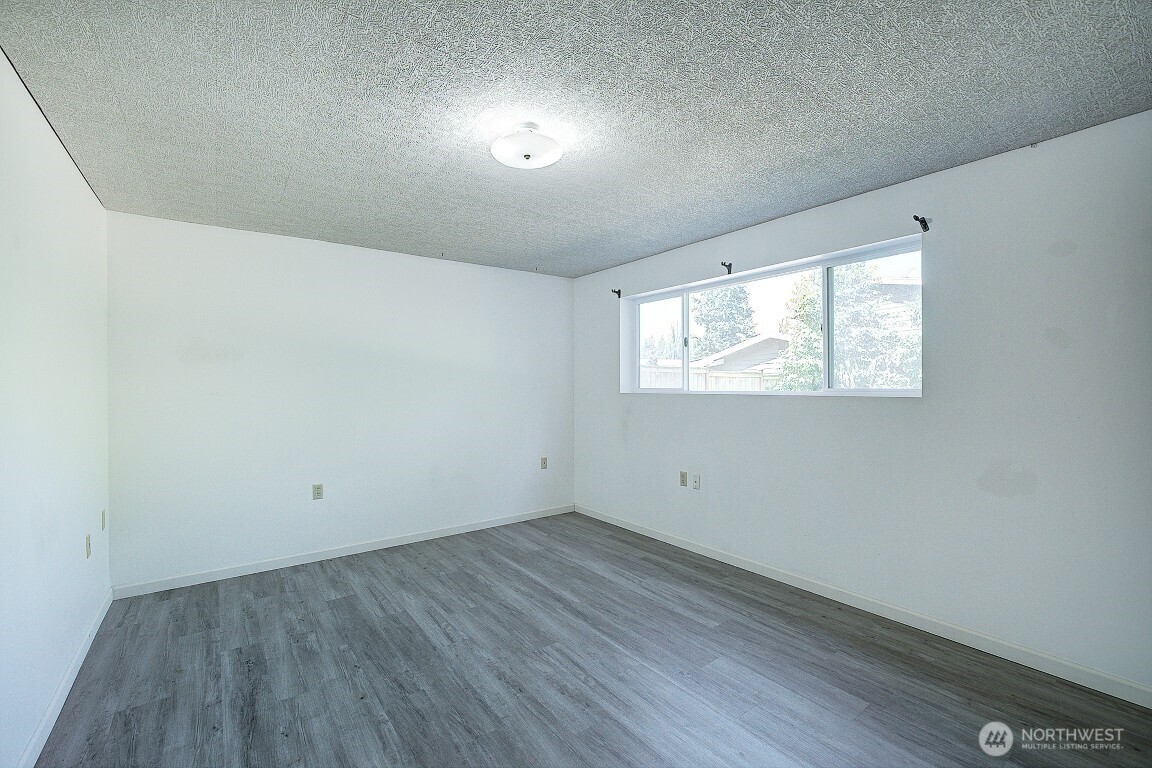 8435 198th Place SW, Edmonds, WA 98026