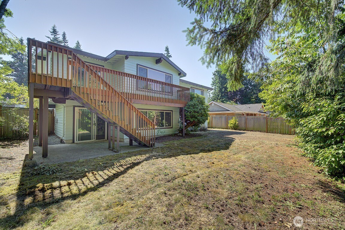8435 198th Place SW, Edmonds, WA 98026