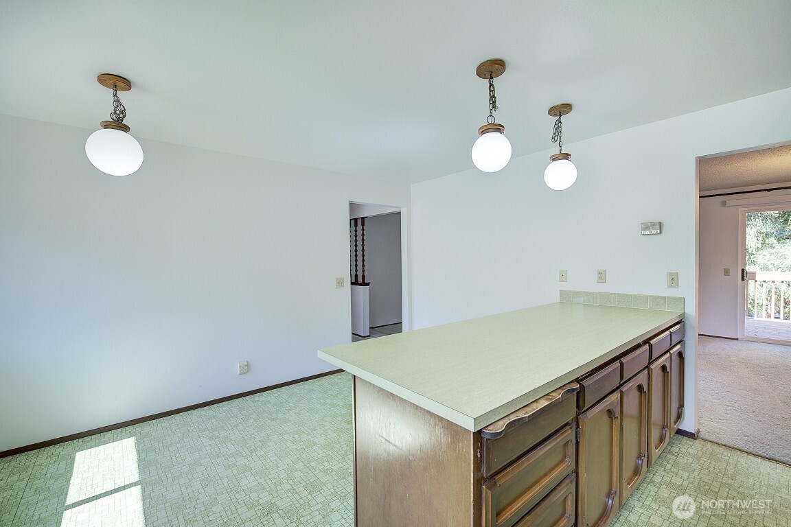 8435 198th Place SW, Edmonds, WA 98026