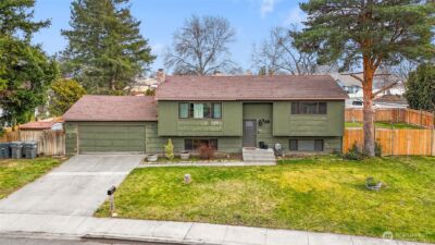520 N Conway Place , Kennewick, WA 99336