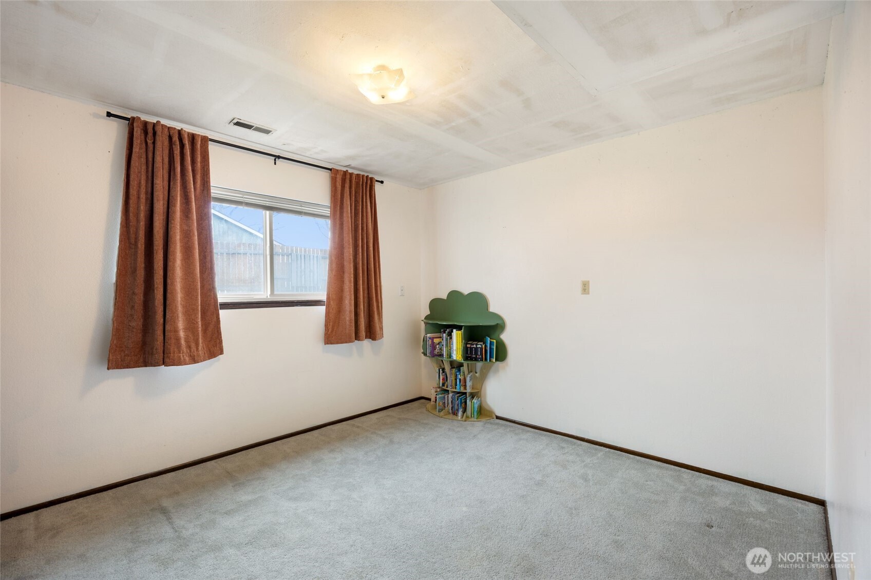 520 N Conway Place , Kennewick, WA 99336